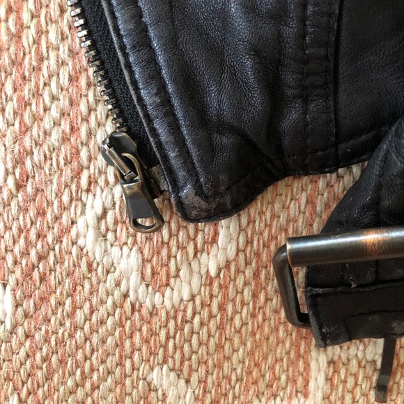 Zara Classic Black Leather Biker Jacket - Picture 7 of 8